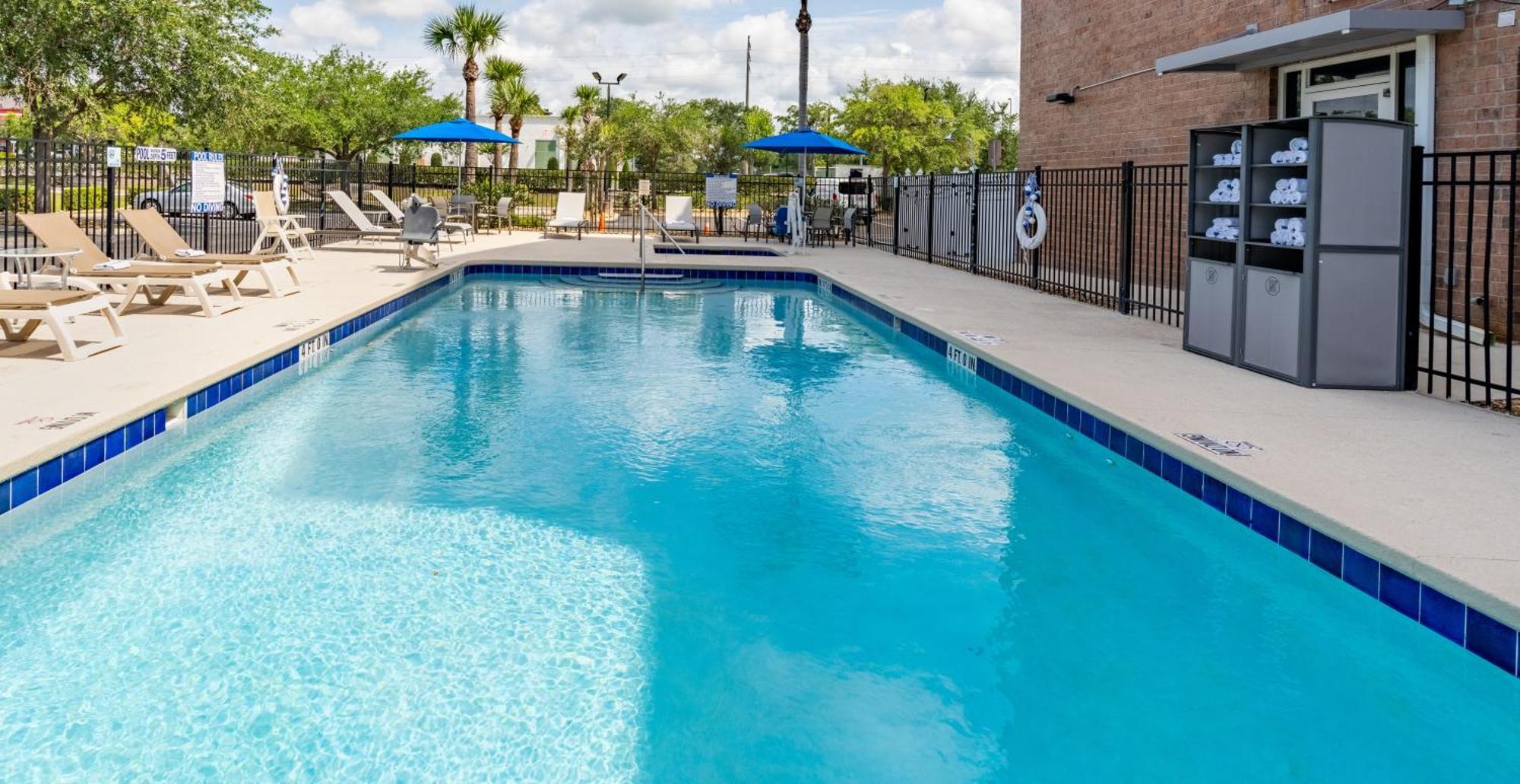 Holiday Inn Express Hotel & Suites Orange City - Deltona By Ihg Экстерьер фото